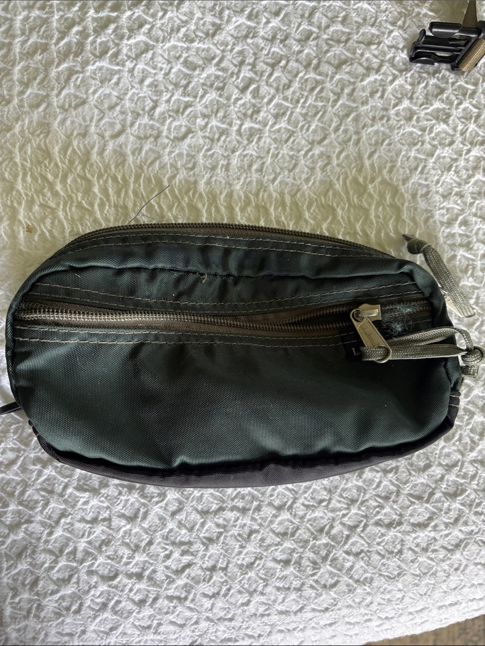 L.L. Bean Green Backpack - Picture 5 of 5